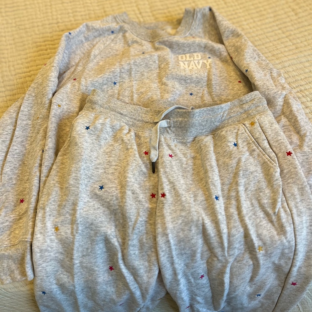 Old Navy Gray Star Print Sweatshirt and Joggers Set